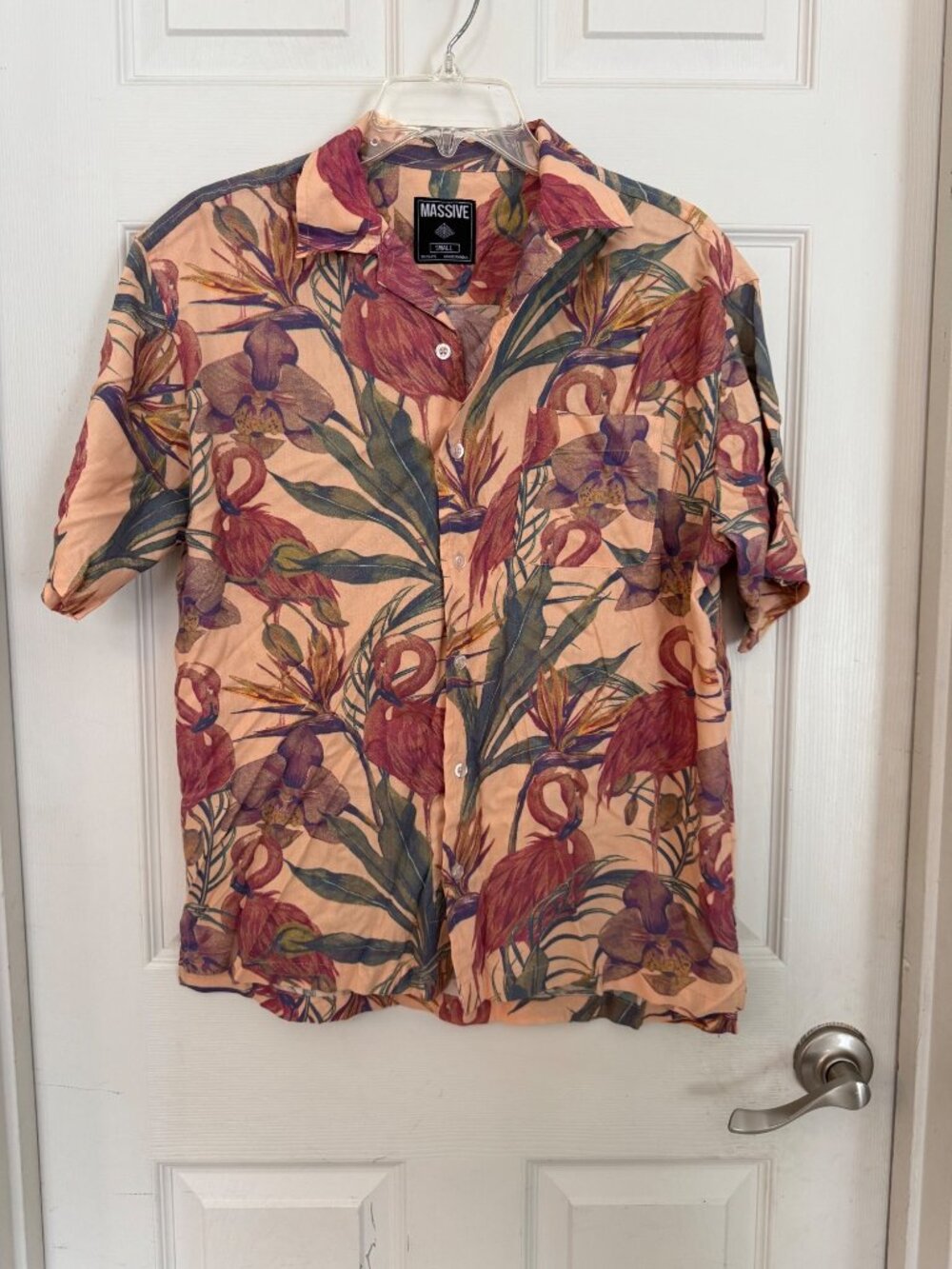 Massive Pink Tropical Flamingo Hawaiian Button Down Shirt Small Summer Beach Sm - Picture 6 of 6